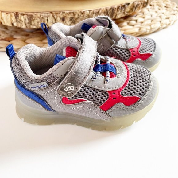 Stride Rite Marcel Light Up Sneakers | Toddler Size 5 - Picture 3 of 7